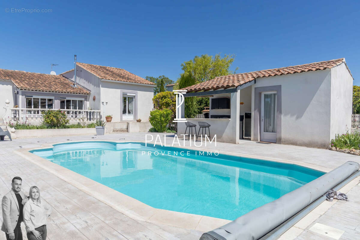 Maison à PELISSANNE