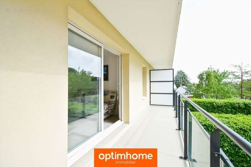 Appartement à ORGERES