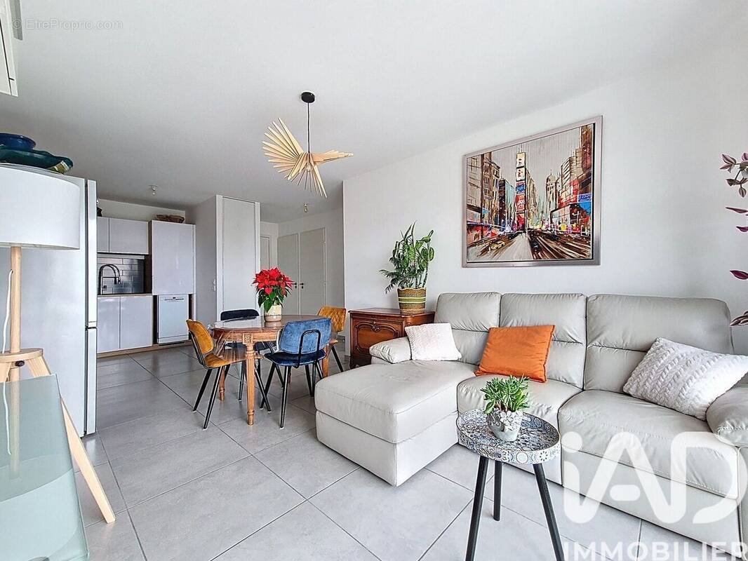 Photo 1 - Appartement à LA ROCHE-SUR-FORON