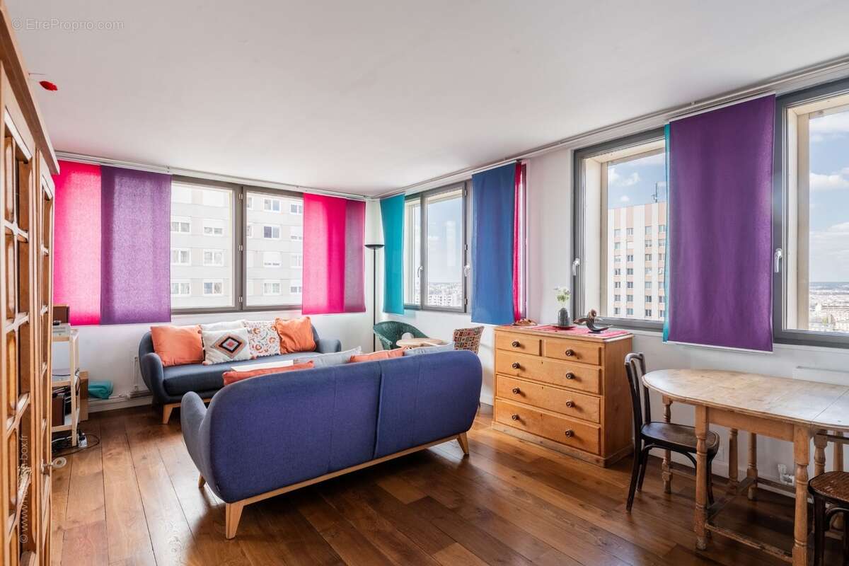 À VENDRE - Appartement T5 de 100 m² avec vue panoramique – Place des Fêtes, Paris 19ᵉ - photo 5