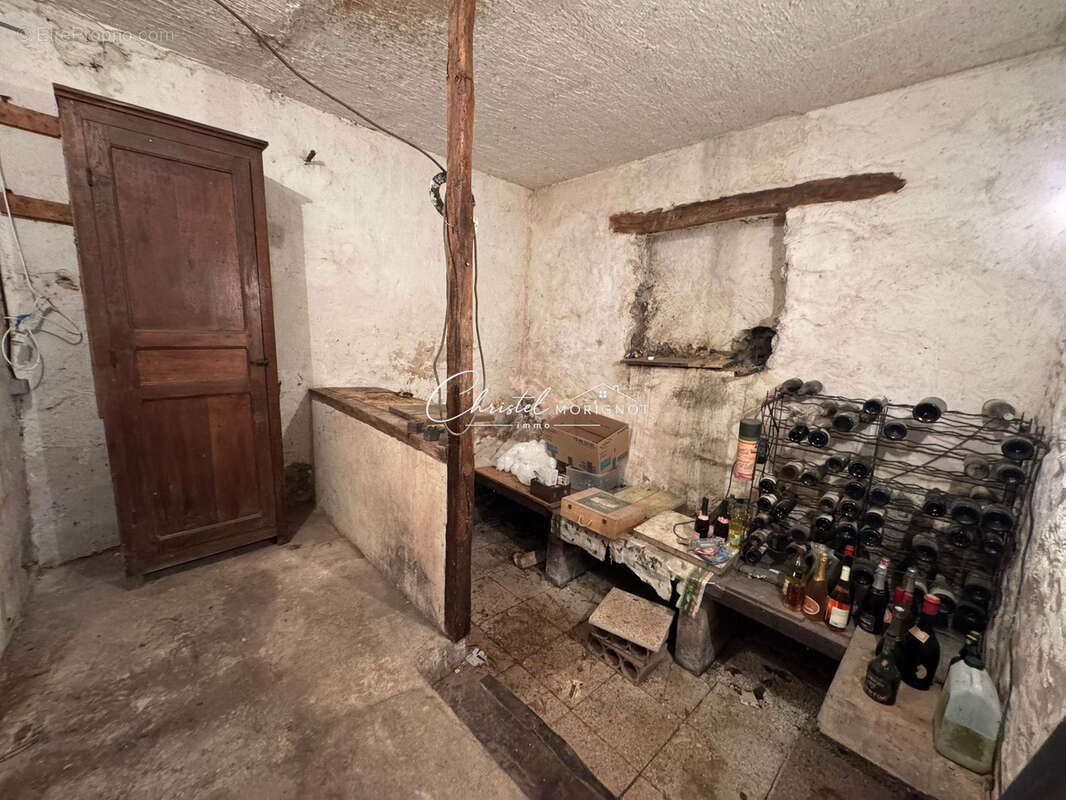 Maison de 140m2 + un atelier, dépendances et studio - photo 17