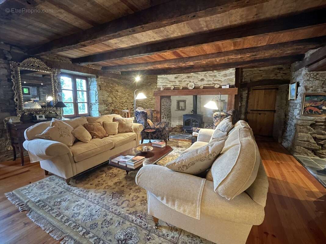 Maison avec grange et piscine Le FEL - photo 11