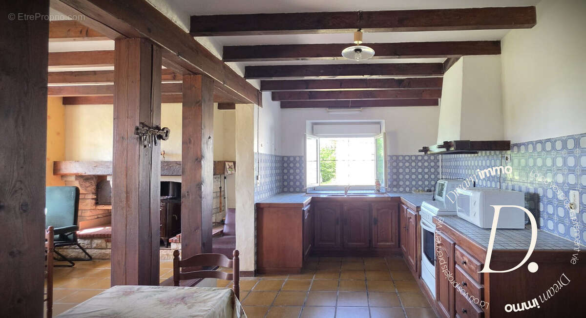 Maison 144 m² à Saint-Pe-De-Leren  - photo 9