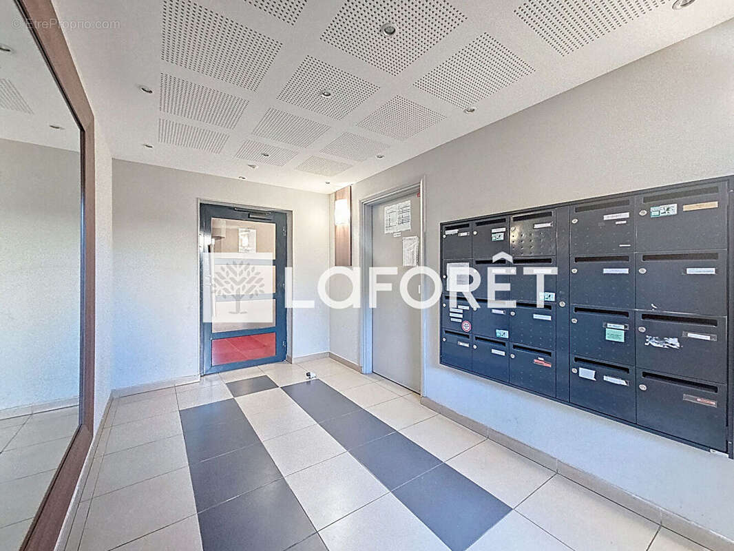 Appartement à MOISSY-CRAMAYEL
