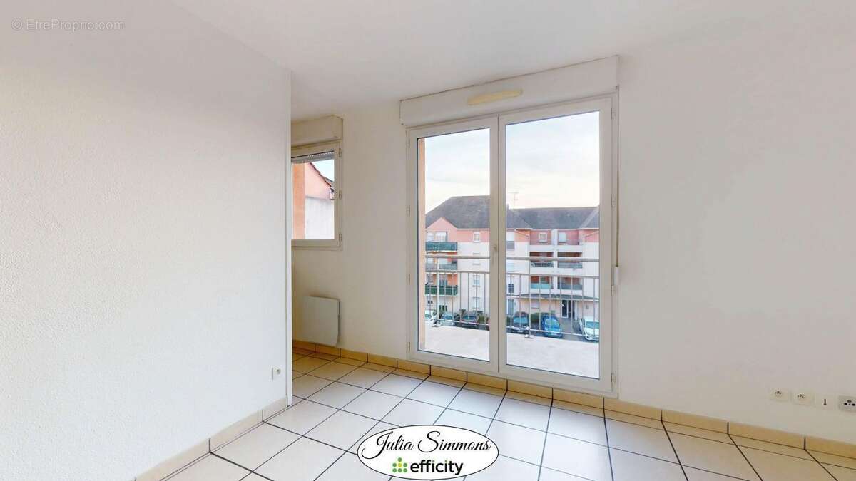 Appartement à PERSAN