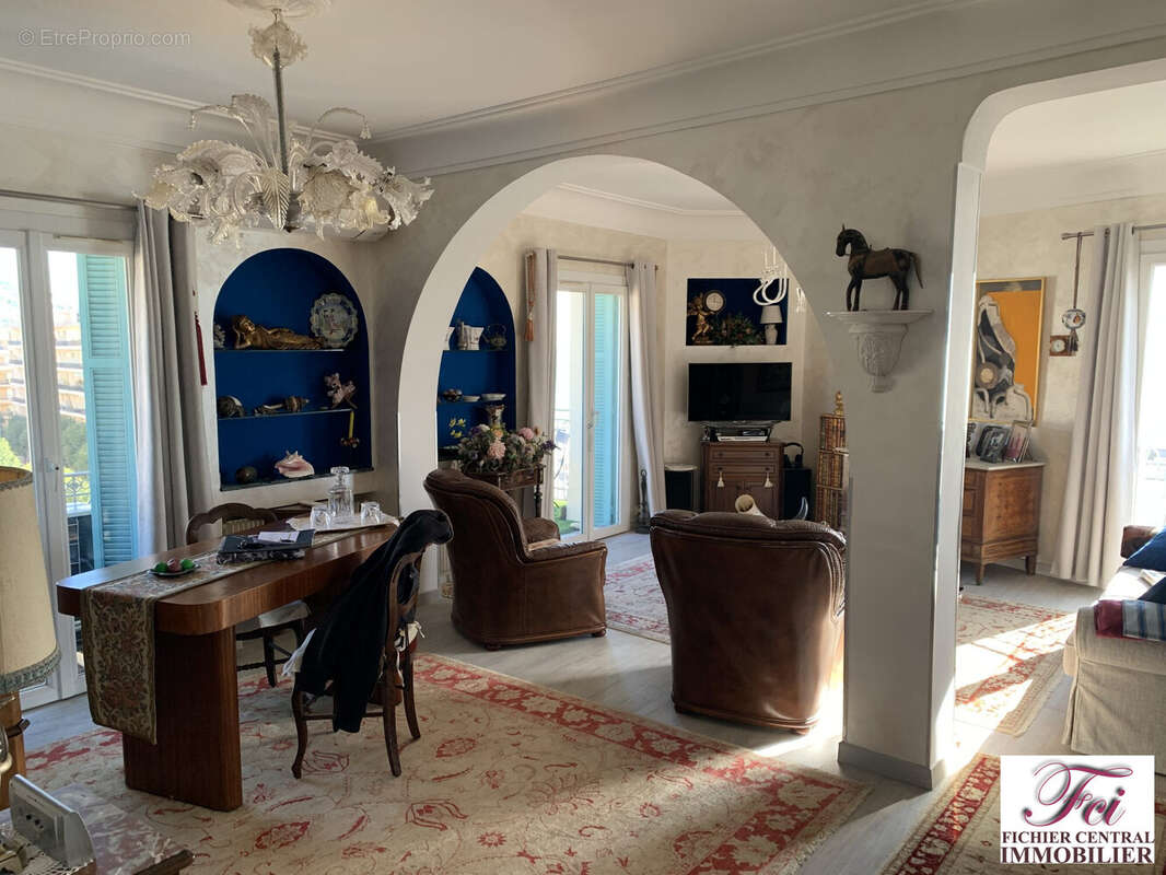 Appartement 74 m² à Menton  - photo 6