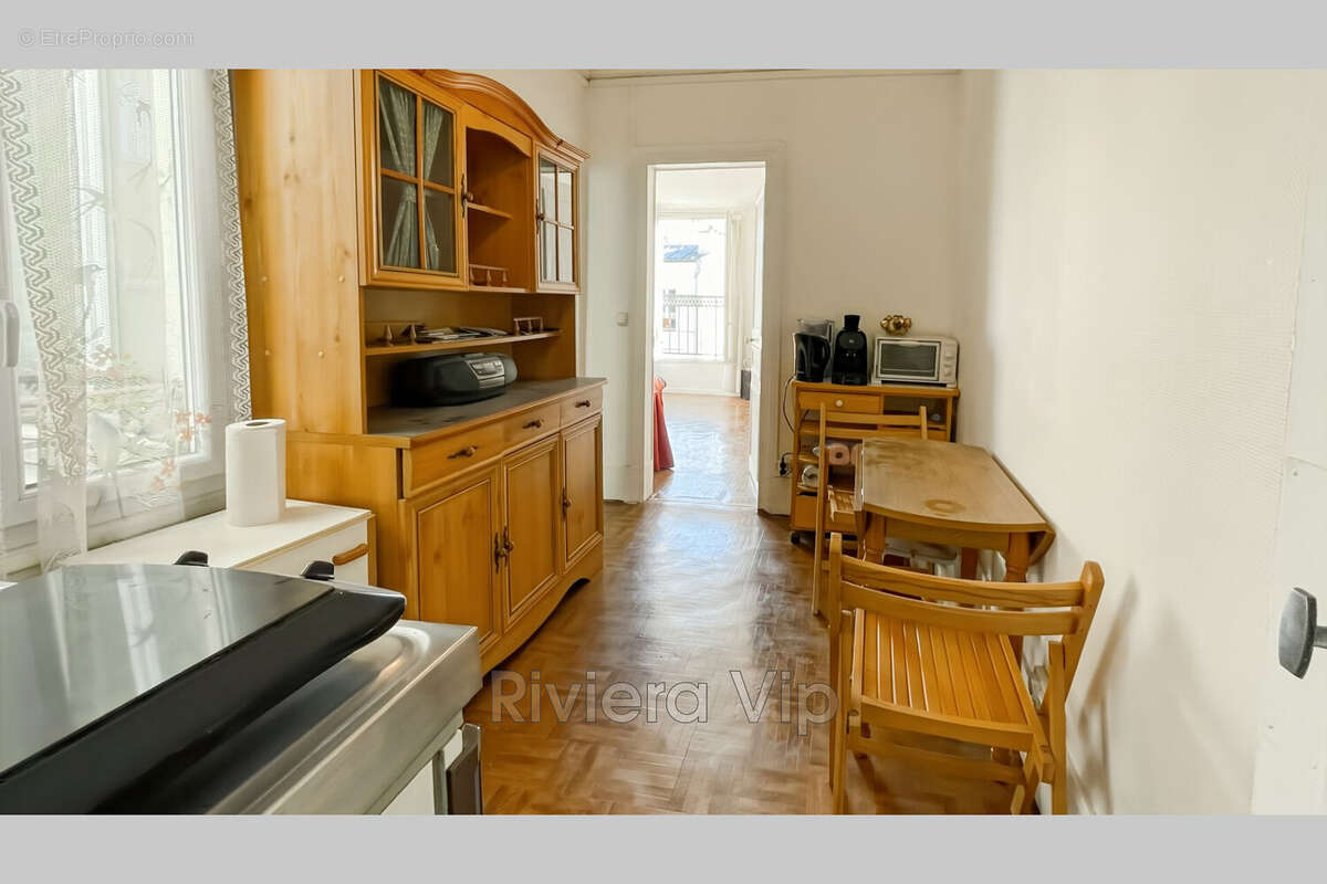 Appartement à PARIS-20E