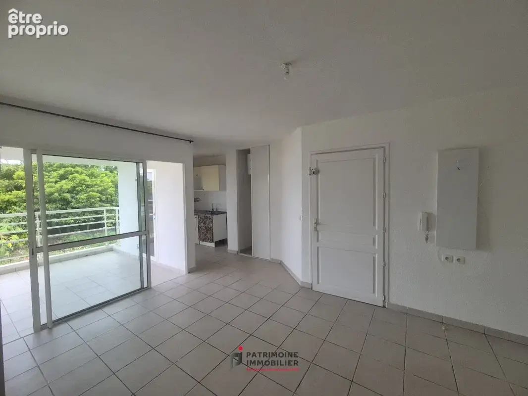 Appartement avec terrasse dernier étage à vendre à Saint-François - photo 3