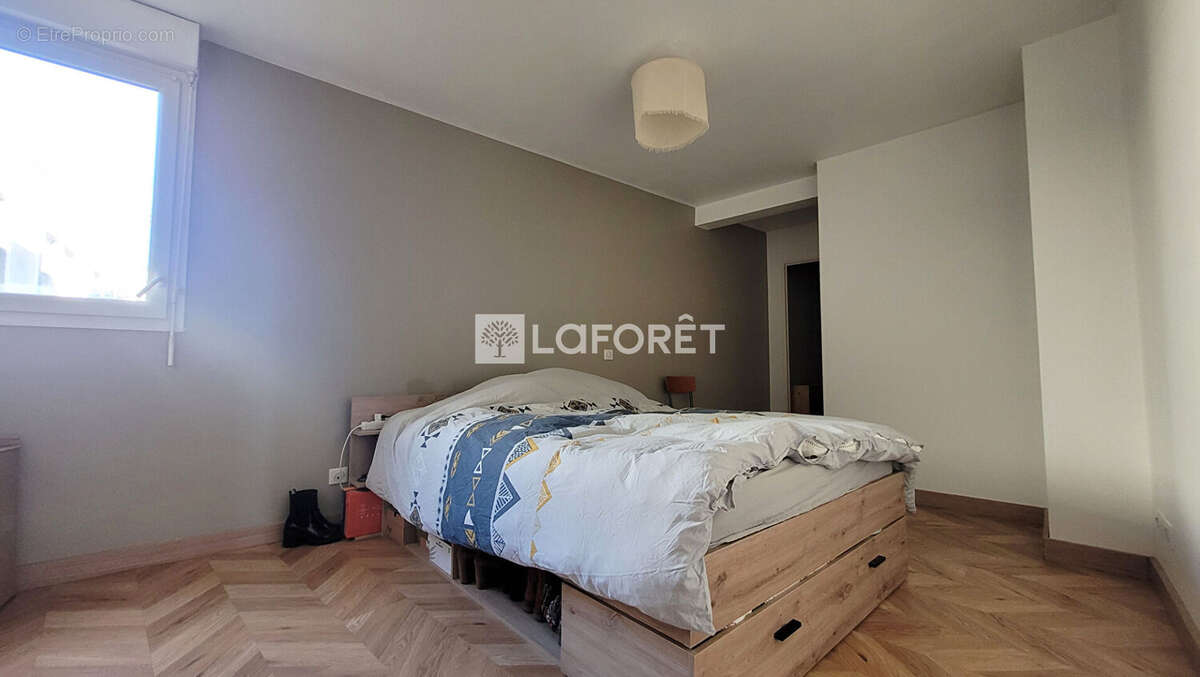 Appartement à CASTELNAU-LE-LEZ