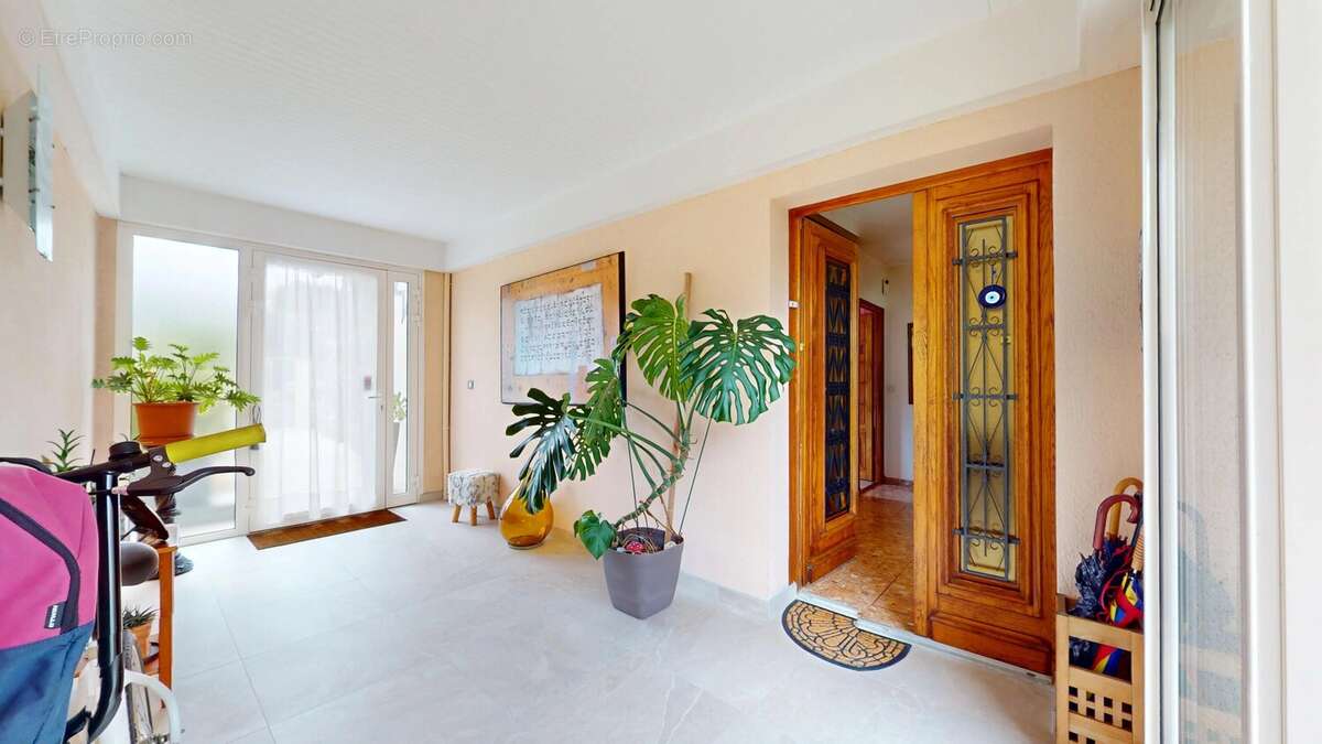 Maison à VILLEMOMBLE