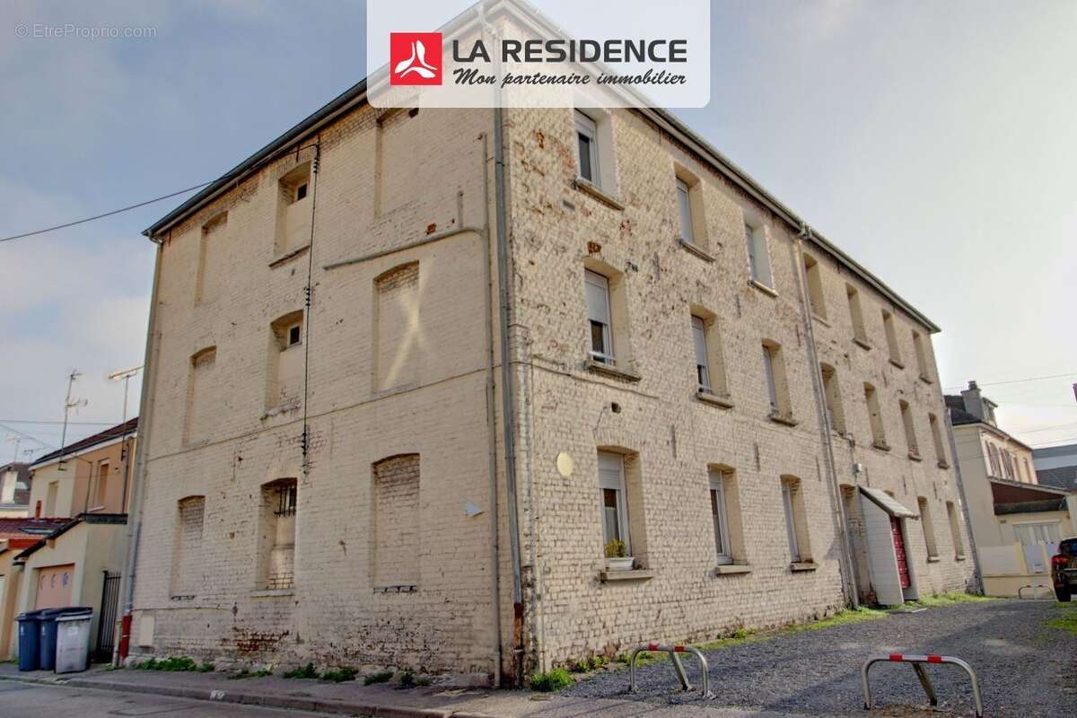 Appartement à SAINT-ETIENNE-DU-ROUVRAY