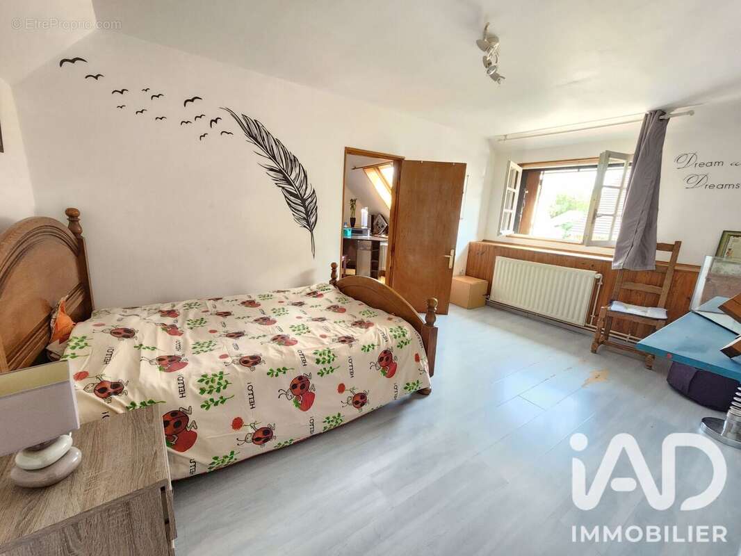 Maison 157 m² à Estissac  - photo 9