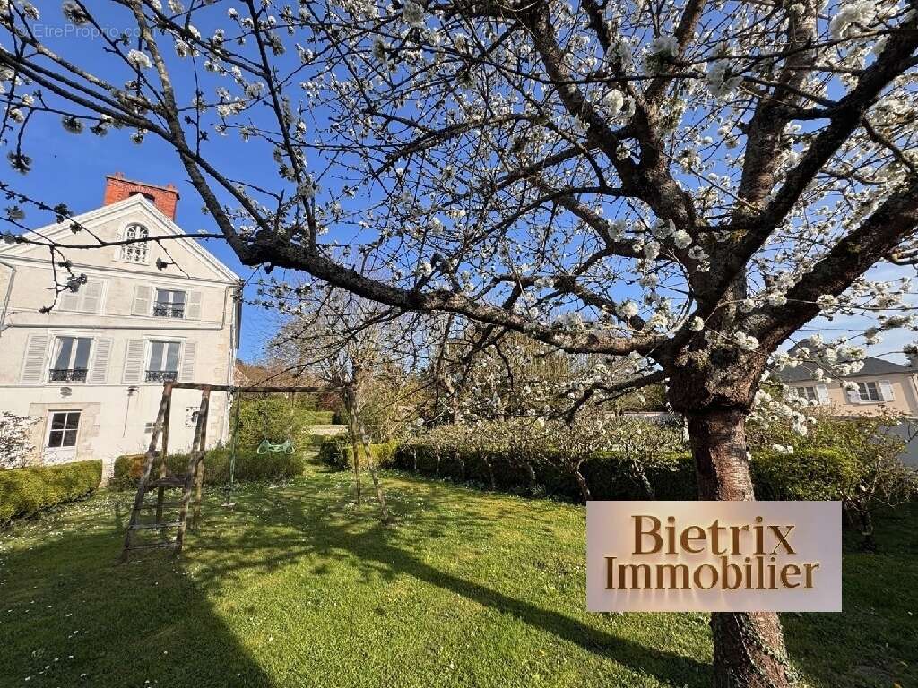 Maison à L&#039;ISLE-ADAM