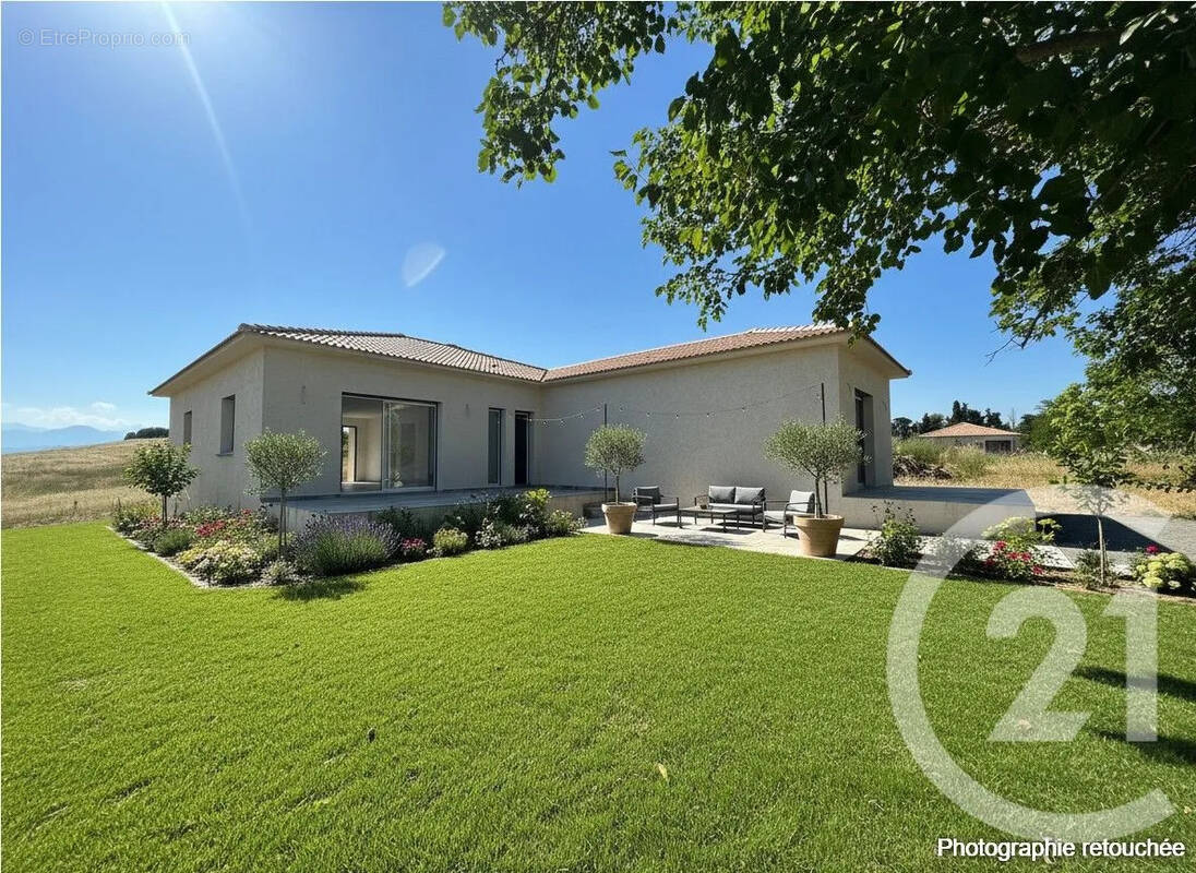 Maison 150 m² à Aleria  - photo 1