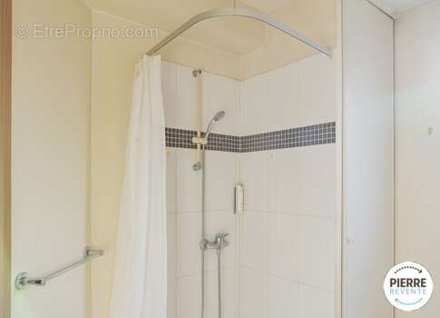 Appartement à ROUSSET