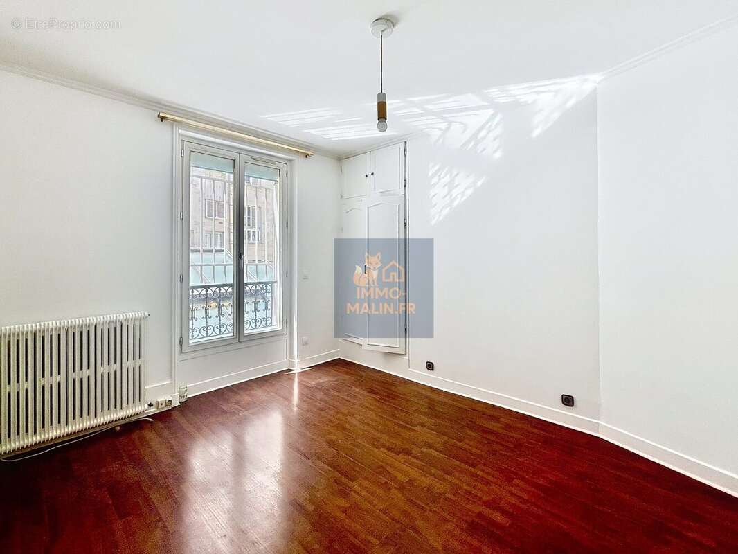 Appartement à PARIS-10E