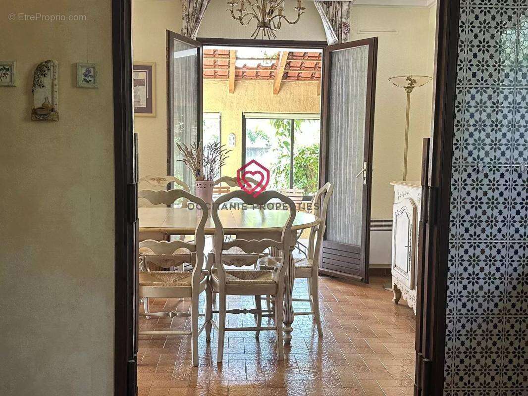 Jolie villa Provencale: 4 chambres, double garage, jardin et piscine – à 5 min du centre de Carcassonne - photo 10