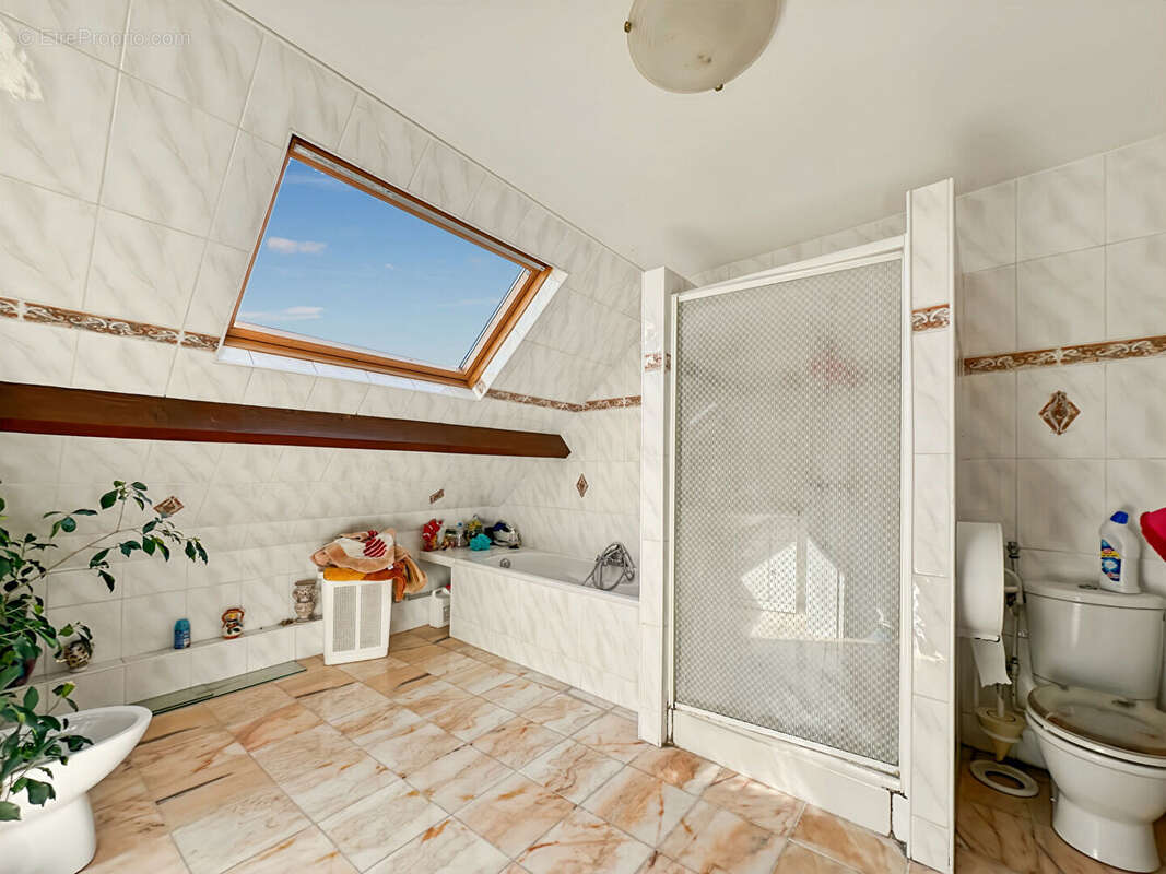 Maison à ROSNY-SOUS-BOIS