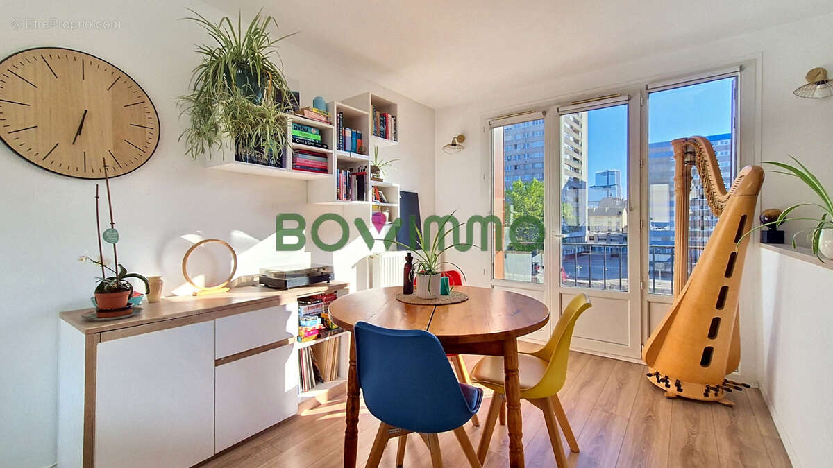 Appartement à CLICHY