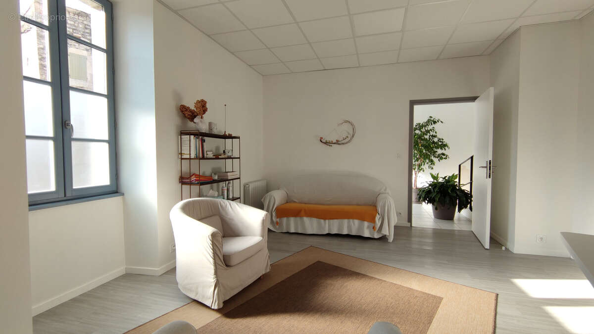 Maison à BAGAT-EN-QUERCY