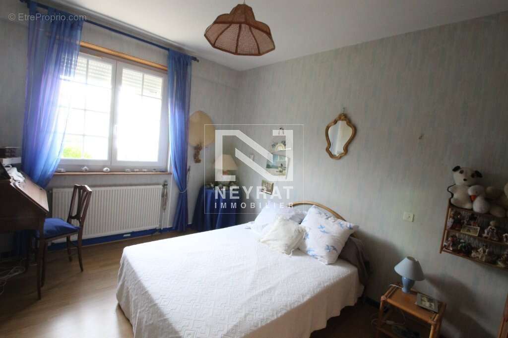 Maison à PIERRE-DE-BRESSE