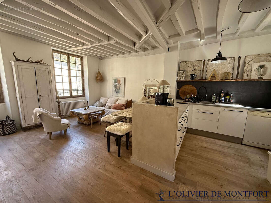 Appartement à MONTFORT-L&#039;AMAURY