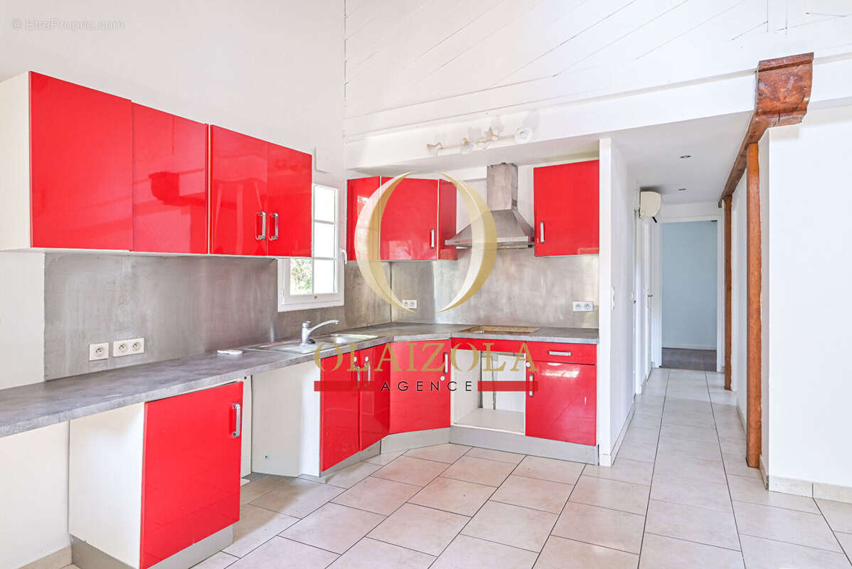 Maison à SAINT-PEE-SUR-NIVELLE