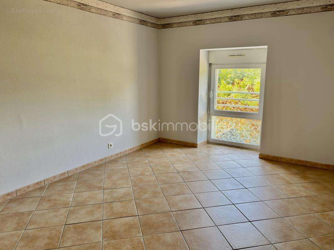 Appartement à LOYAT