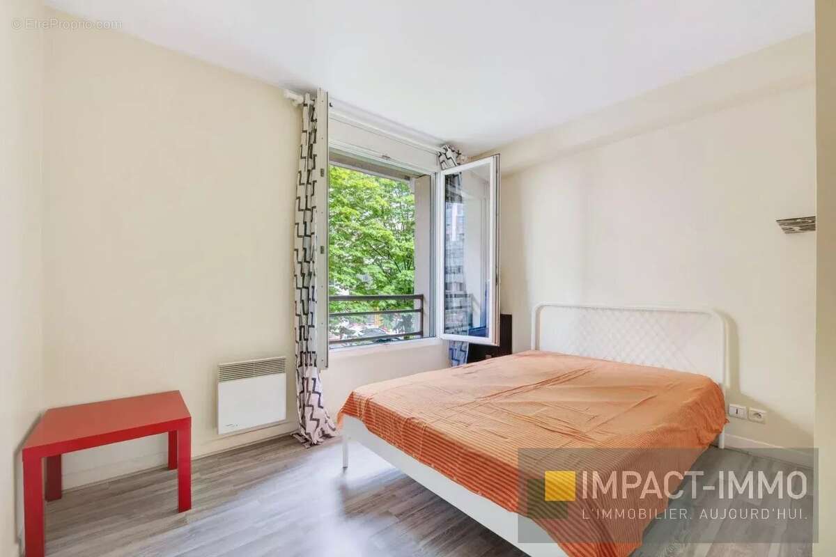 Appartement à LEVALLOIS-PERRET