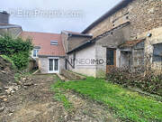 Maison à ROUVRES-LA-CHETIVE