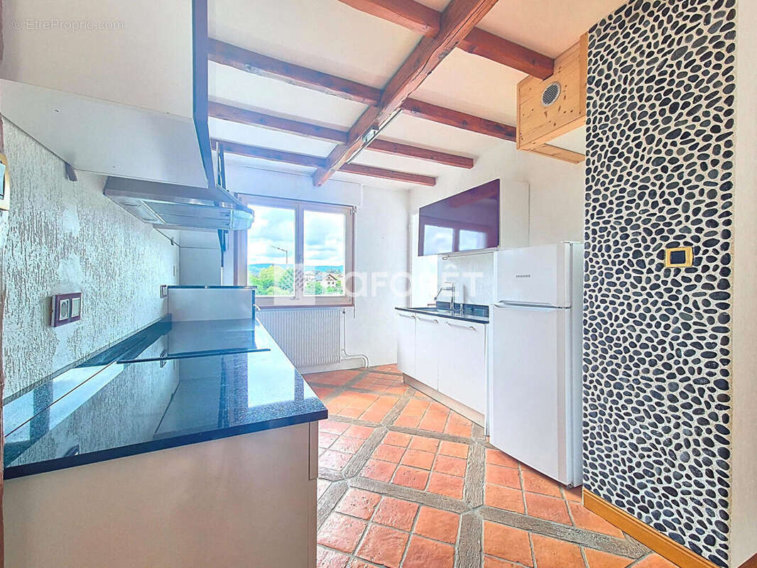 Appartement à CHALLES-LES-EAUX