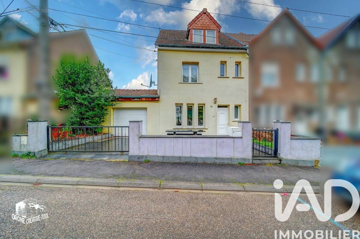 Photo 1 - Maison à AUDUN-LE-TICHE