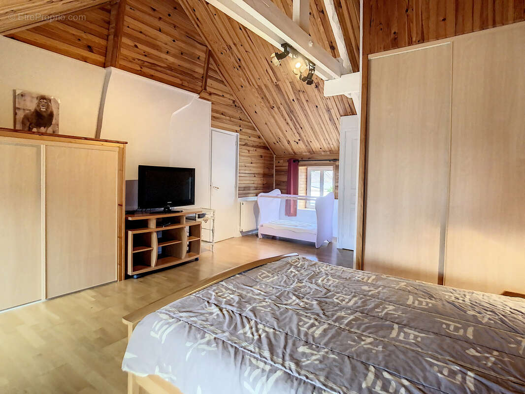 Maison à LA HAYE-DU-PUITS