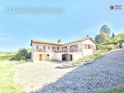 Maison à LACHASSAGNE