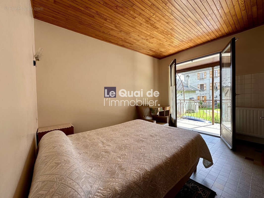 Maison à LA TERRASSE