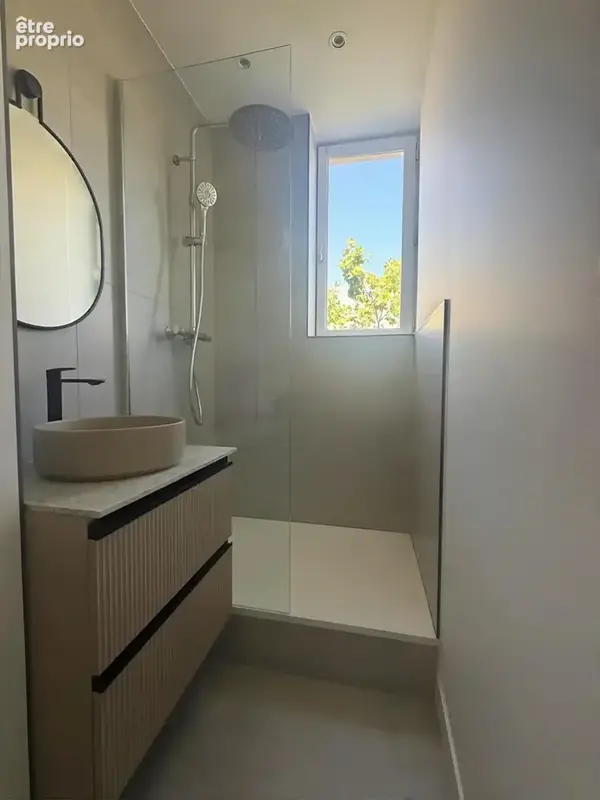Beau 2 pièces avec vue dégagée - photo 9