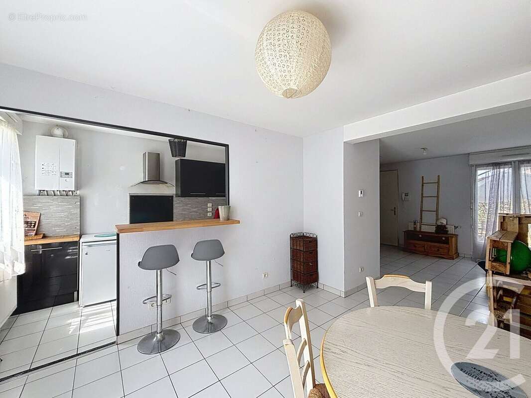 Maison à GOND-PONTOUVRE