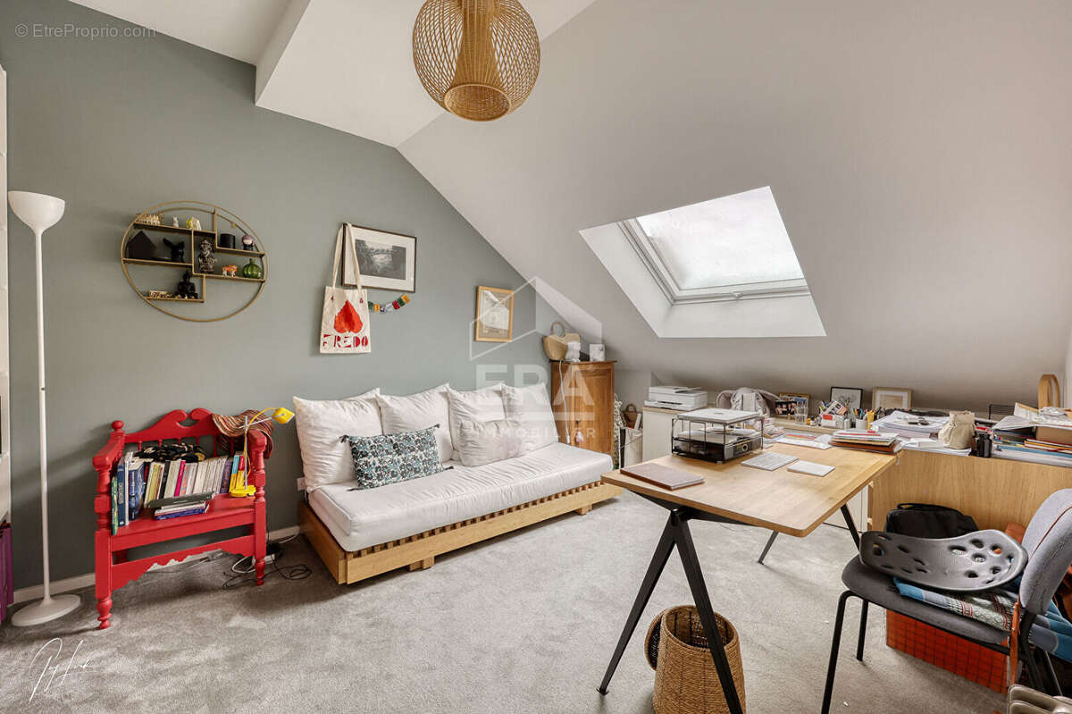 Maison à VILLE-D'AVRAY