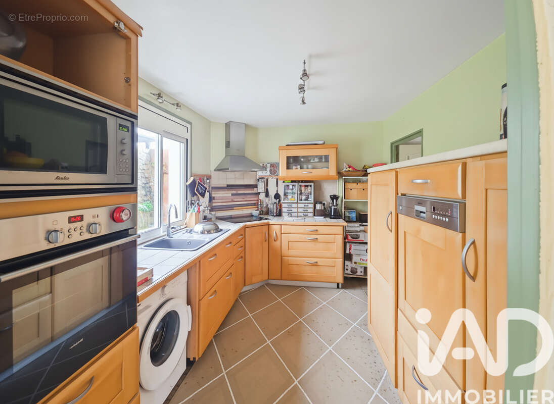 Maison 147 m² à Bricqueville-La-Blouette  - photo 7