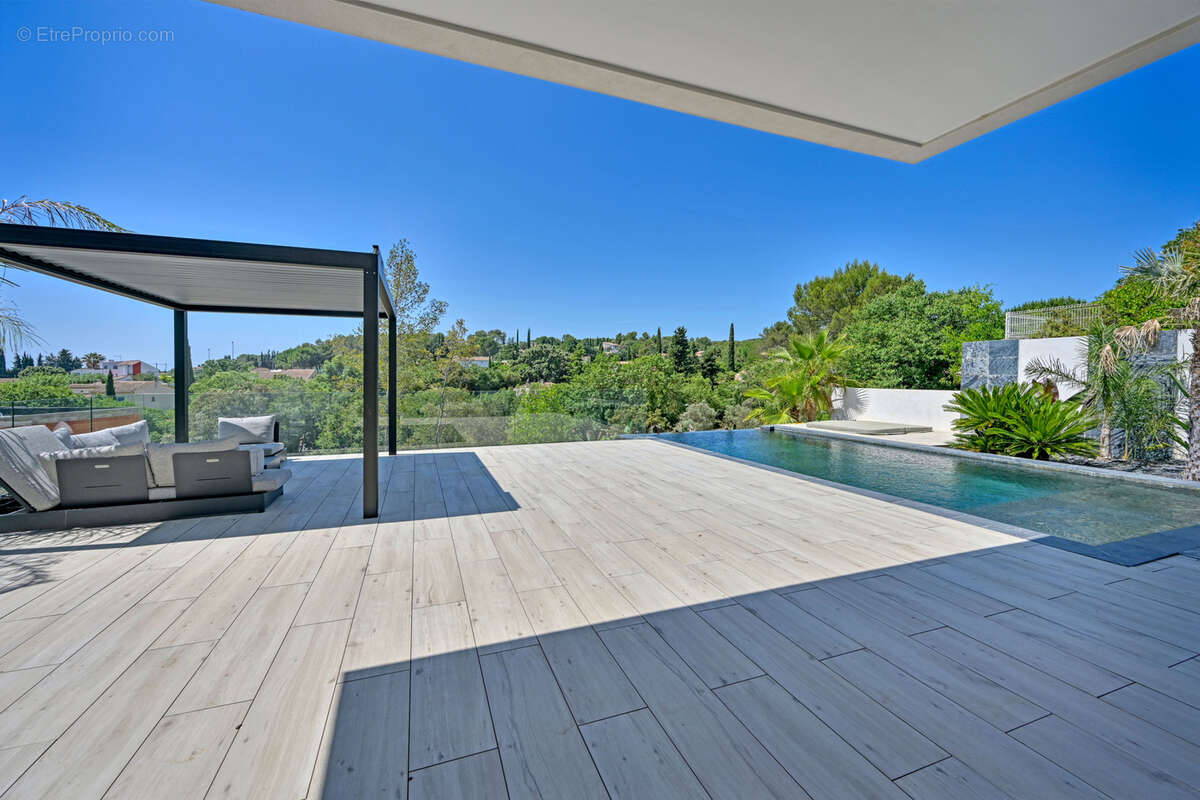 Maison à SAINT-GELY-DU-FESC