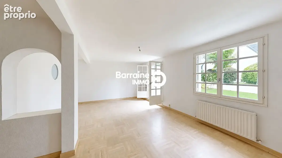 BREST KERBONNE MAISON T6 de 98.22 m² Exposition Sud / Ouest Terrain clos de 212.5 m² Proche Base Navale - photo 2