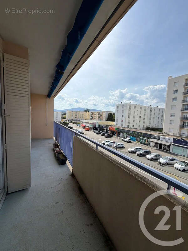 Appartement 76 m² à Annonay  - photo 3