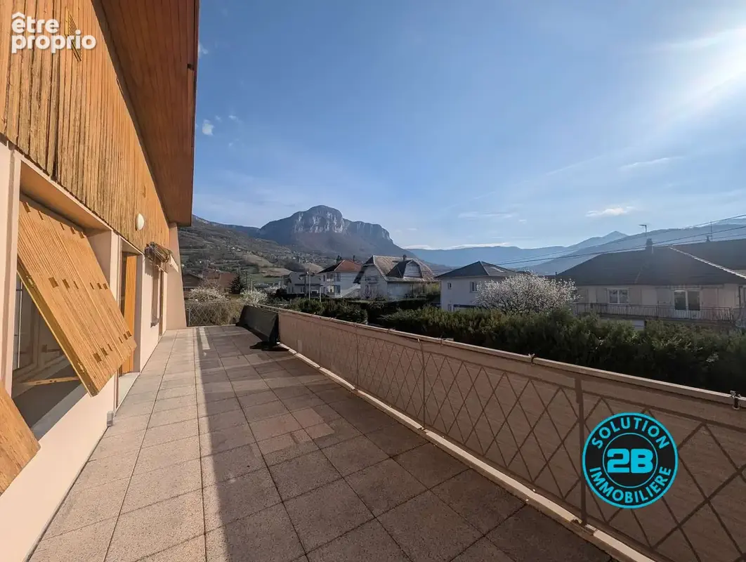 Appartement 5 pièces 126 m² à vendre à Saint-Alban-Leysse (73230) - photo 2