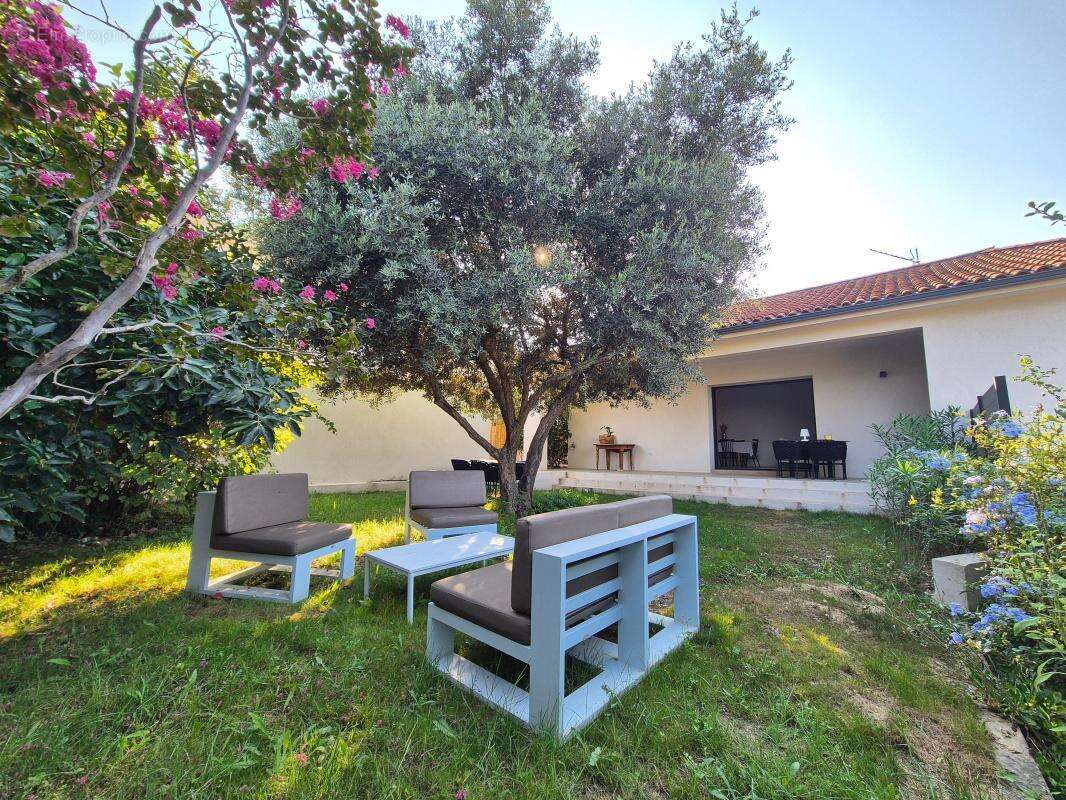 Appartement à SANARY-SUR-MER