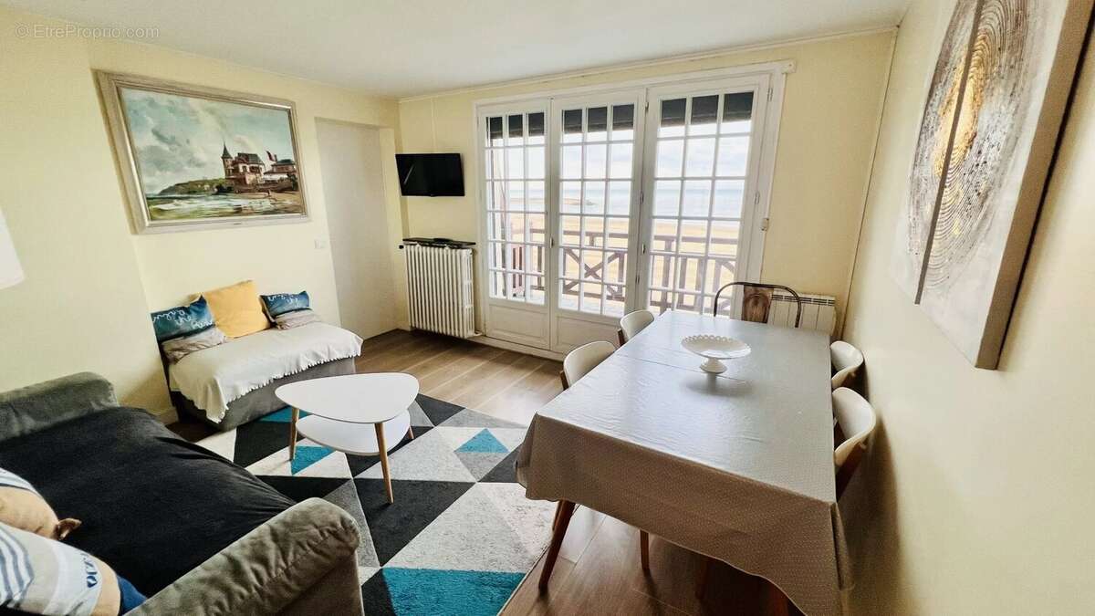Appartement à TROUVILLE-SUR-MER