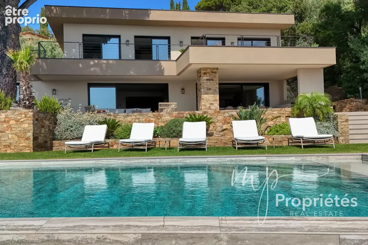 Rayol-Canadel-sur-Mer – Villa contemporaine d’exception vendue entièrement meublée –  six suites raffinées. Vue panoramique sur  - photo 29