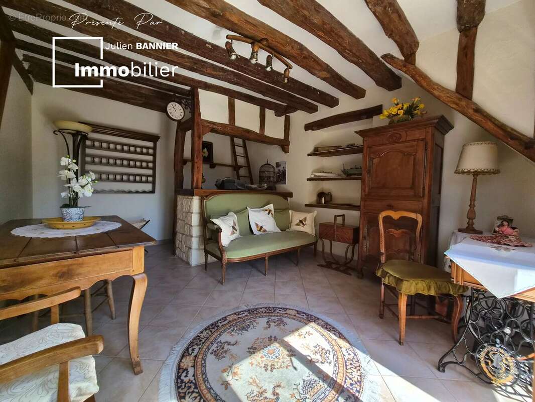 Maison à MAULE