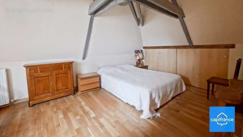 Maison de Caractère 7 pièces de 174 m2 - photo 10