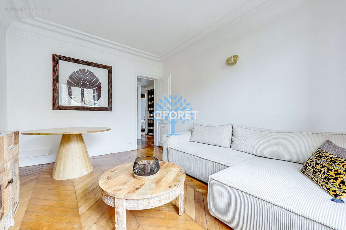 Appartement à PARIS-12E