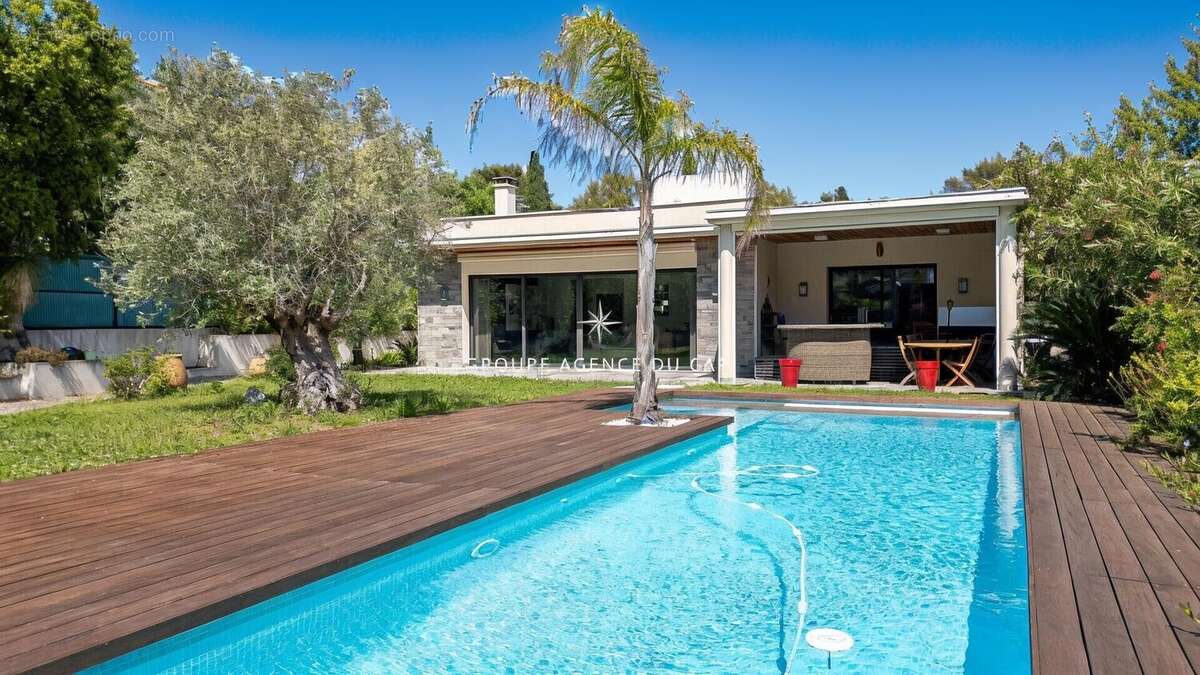 Maison à SAINT-RAPHAEL